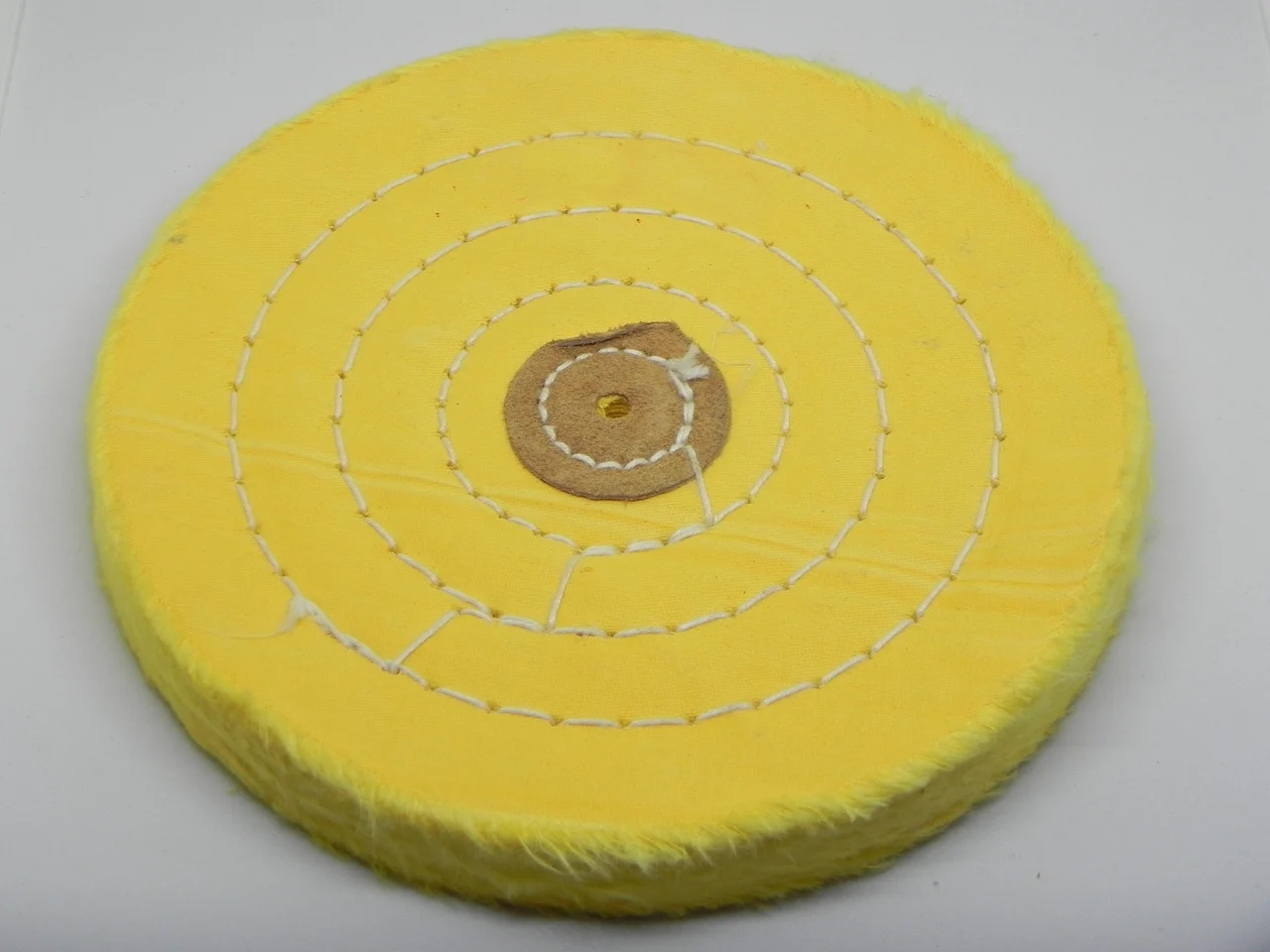 Круг муслиновый желтый 152*6*50 (Турция)